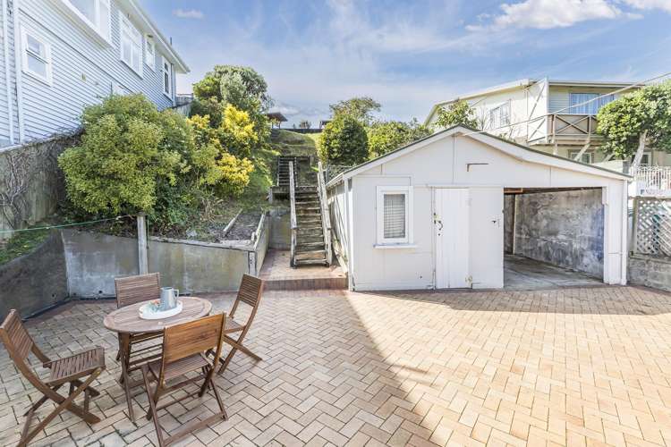 95 The Parade Island Bay_10