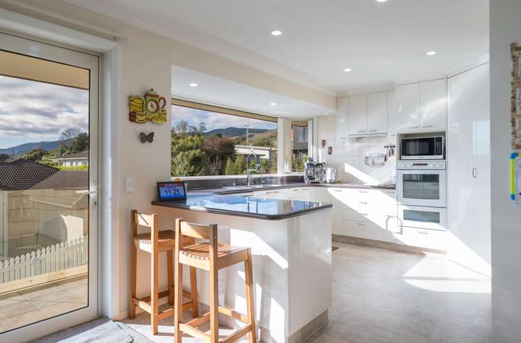 66 Hunter Avenue_5