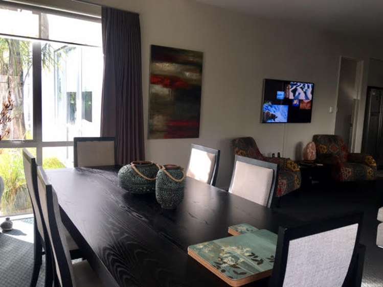 11 Huntington Park Drive Greenhithe_9