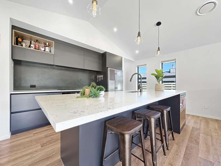 46 Montgomery Crescent Kinloch_8