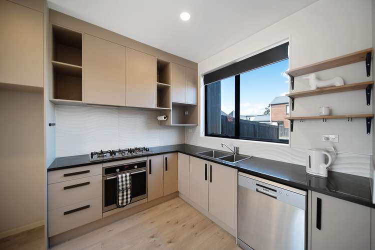 69 Walsh Road Papakura_4