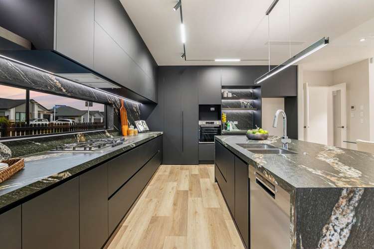 75 Tukutata Crescent_1