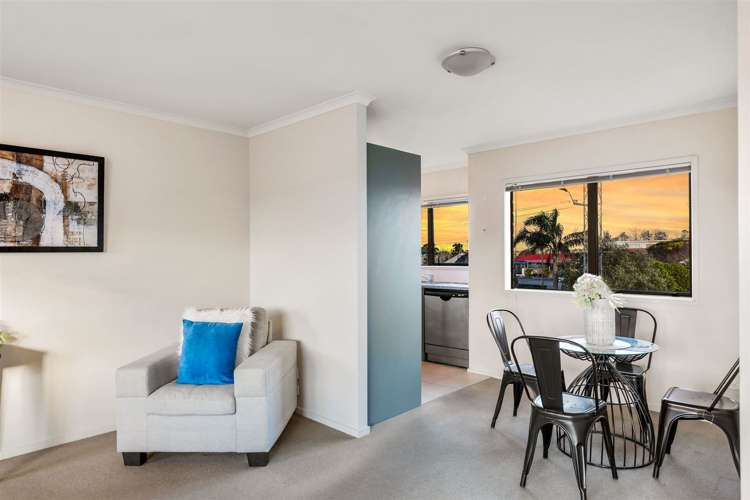 180/172 Mcleod Road Te Atatu South_4