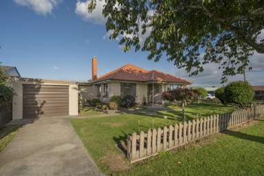 2 Pemberton Crescent_1