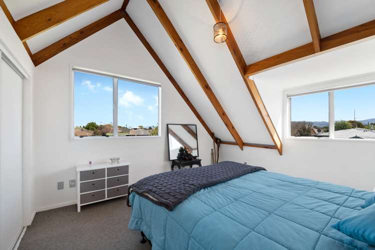 72a South Street Blenheim Central_13