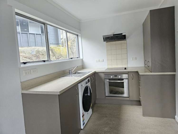 2/126 Redwood Avenue 11538_4