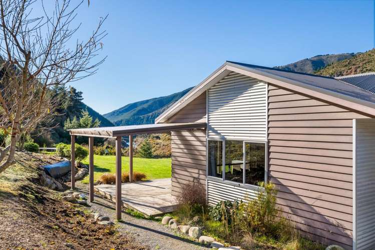 3992 Waihopai Valley Road Waihopai Valley_19