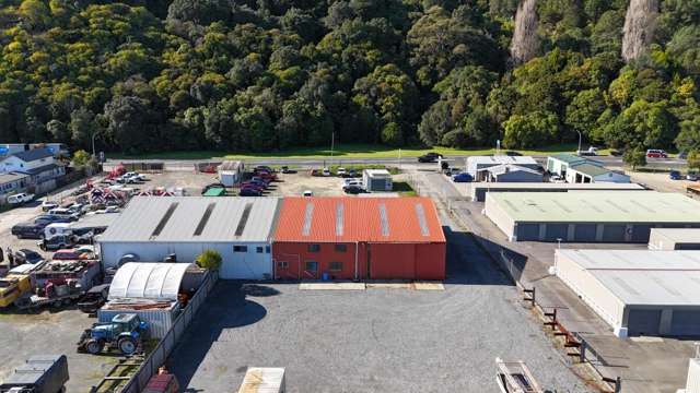 Warehouse and Secure Yard