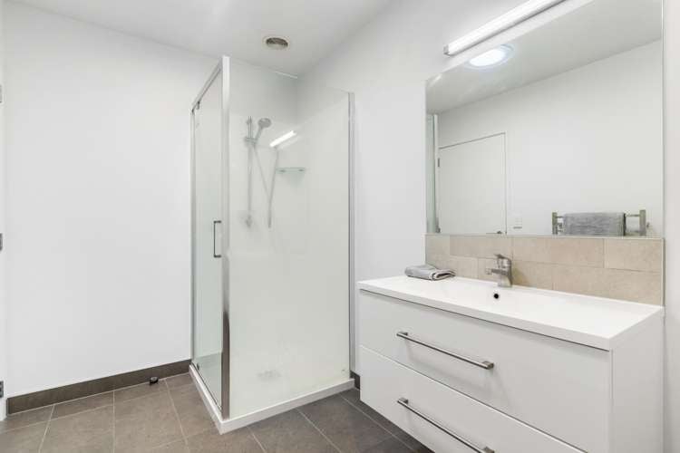 2 Paddock Lane Pukekohe_8