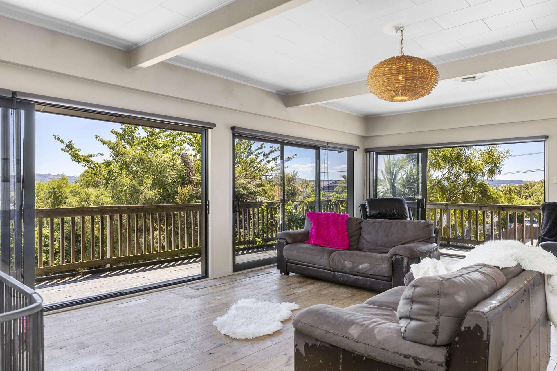 69 Taharepa Road Hilltop_0