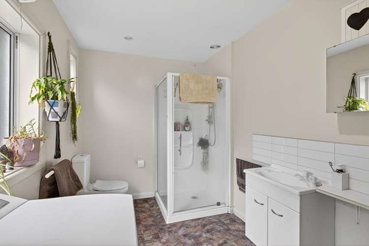 39 A & B Cranford Street Saint Albans_14