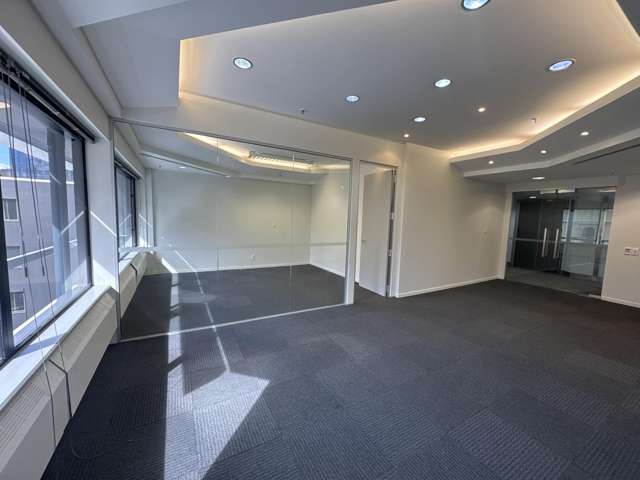 5.3/342 Lambton Quay Wellington Central_3