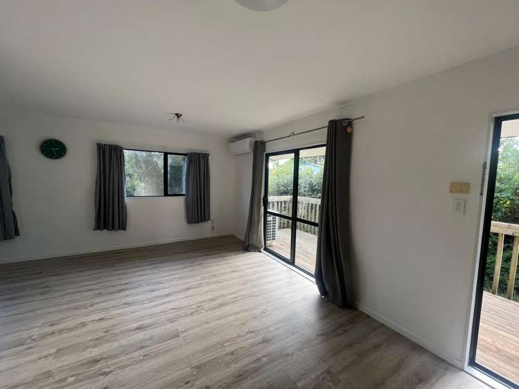 25B Metcalfe Road Ranui_8