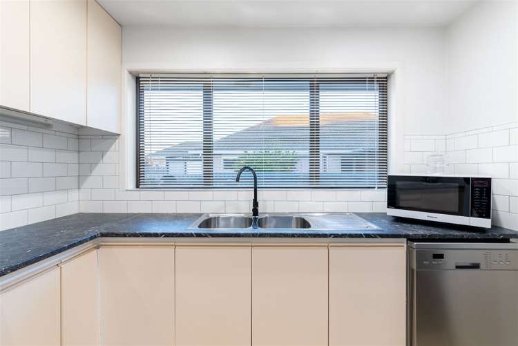 24 Appleby Crescent Burnside_10