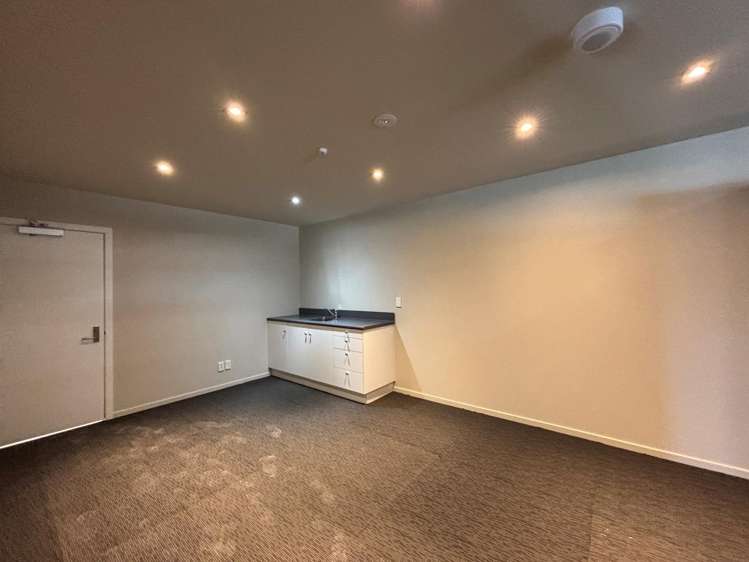 9/44 Clarence Street Addington_7