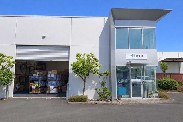 Road Front Industrial & Showroom