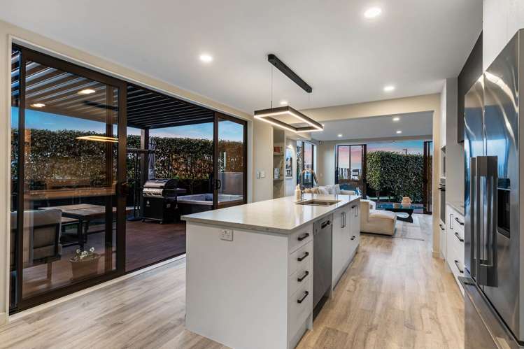 6/93 Bonair Crescent Millwater_12