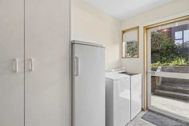 A/9 Glenfinnan Place Andersons Bay_15