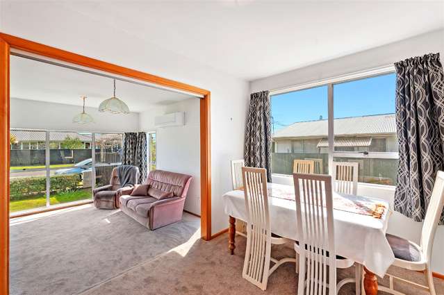 2 Carlsen Street Burwood_3