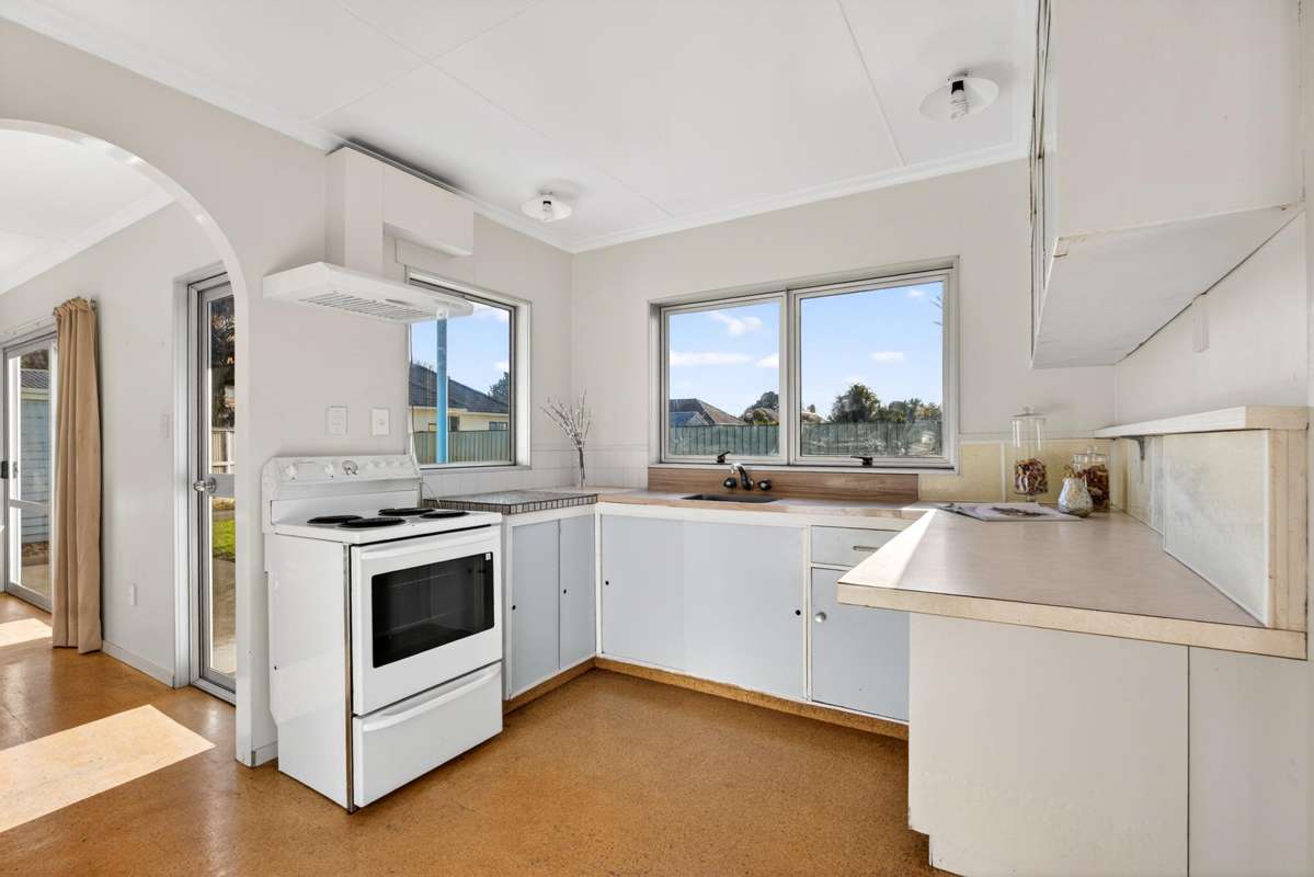 18B Barton Avenue_3