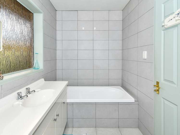 12 Gibbons Road Manurewa_9