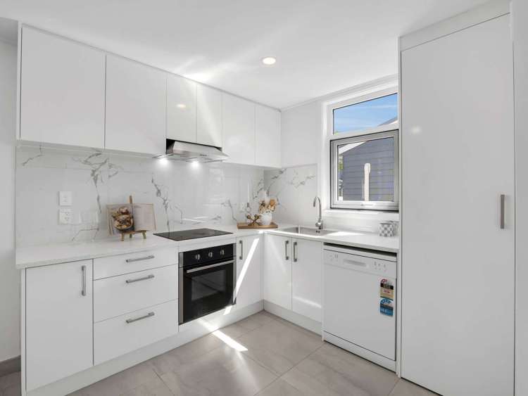 1b Glynnbrooke Street Te Atatu South_8