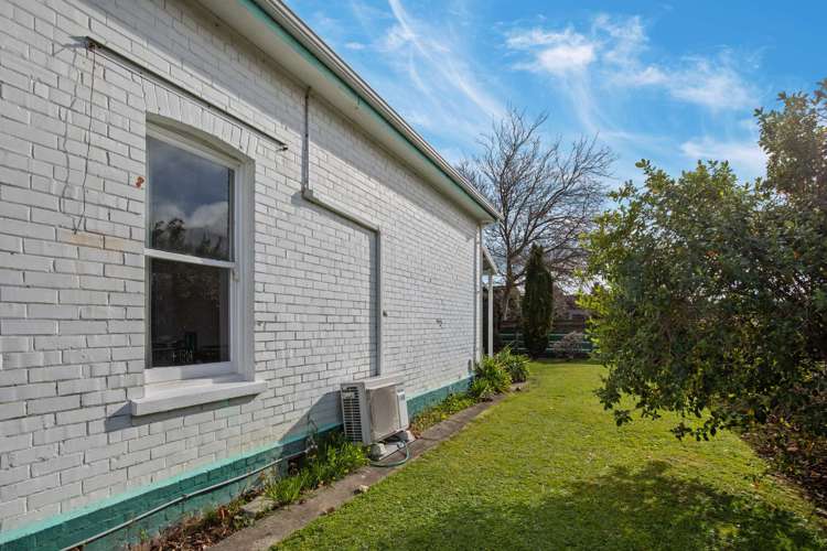 624 Featherston Street Roslyn_13