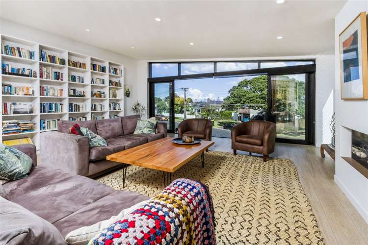 26 Wicklow Road Narrow Neck_3