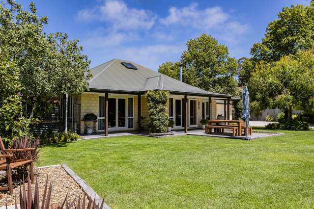 83 Old Main North Road Leithfield_1