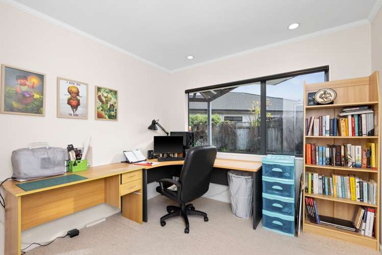 34 Kensington Drive Taradale_9