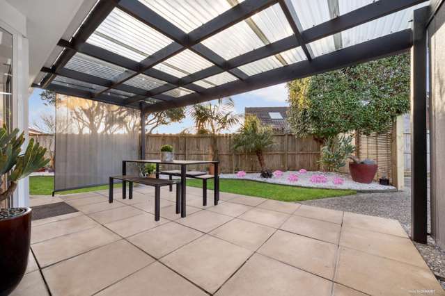 14b Kallaroo Place Botany Downs_1