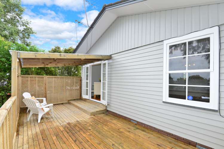 7 Allington Road Massey_9