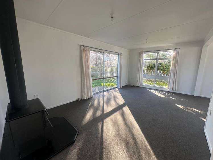 47 Kingsley Drive 10480_2