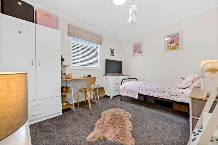 10 Fourth View Avenue Beachlands_19