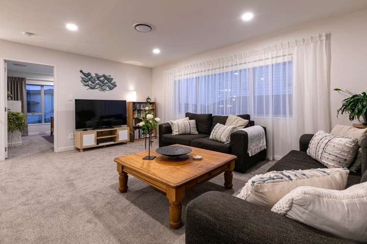 47 Davey Crescent Orewa_12