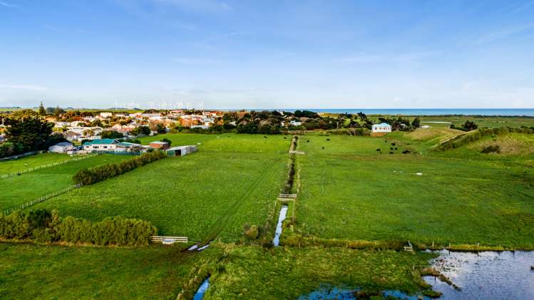 Hadfield Street Patea_6