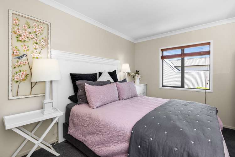 2/11 Te Aute Road Havelock North_16