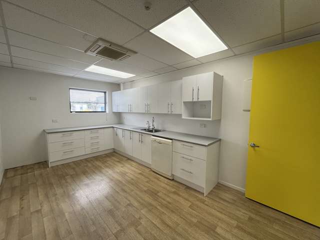 19 Great South Road Epsom_2