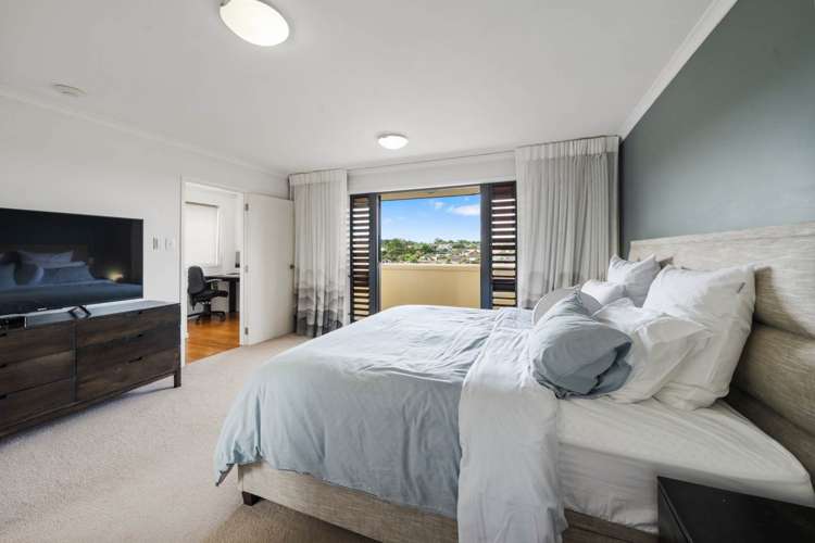 26 Greenbough Lane Greenhithe_15