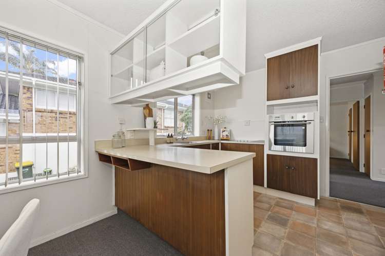 2/240 Onewa Road Birkenhead_7