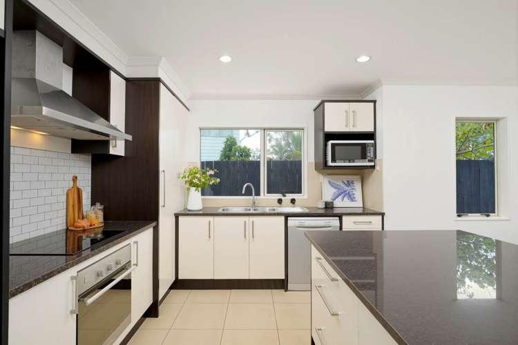 62 Clover Drive Henderson_11