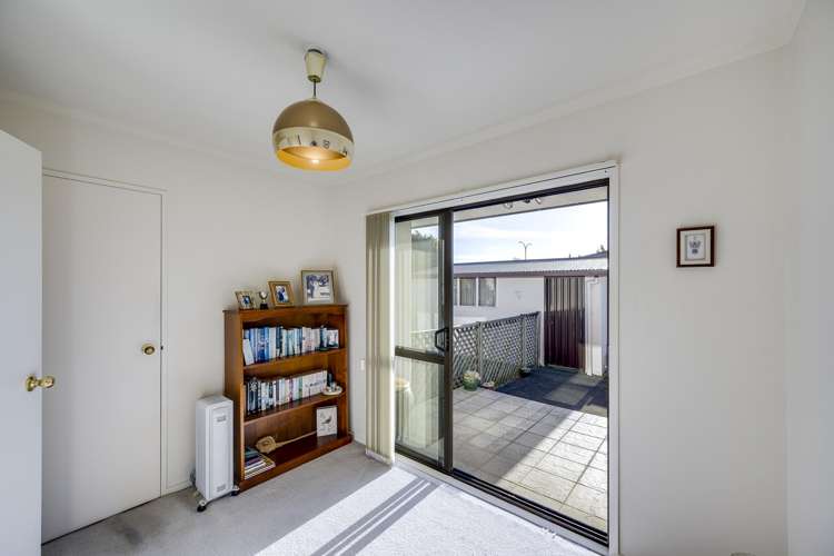 2/290 Kennedy Road Onekawa_9