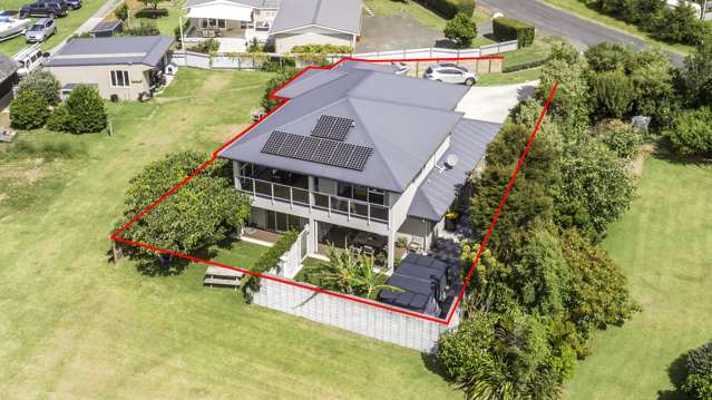 7 Laycock Road Tairua_2