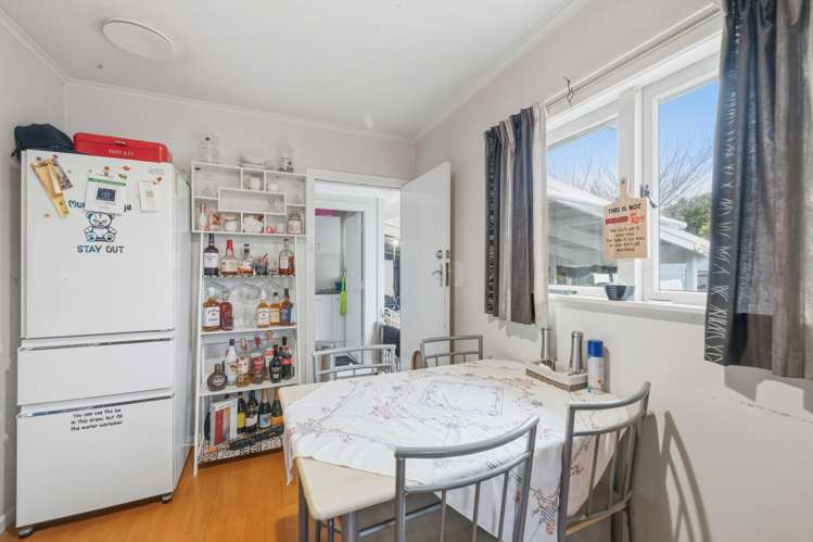 1/1 Edmund Hillary Avenue Papakura_12