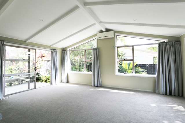 2/62 Rawhiti Road One Tree Hill_4