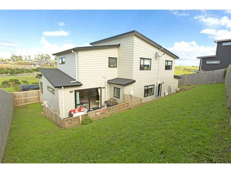 114 Voyager Drive 2267_17