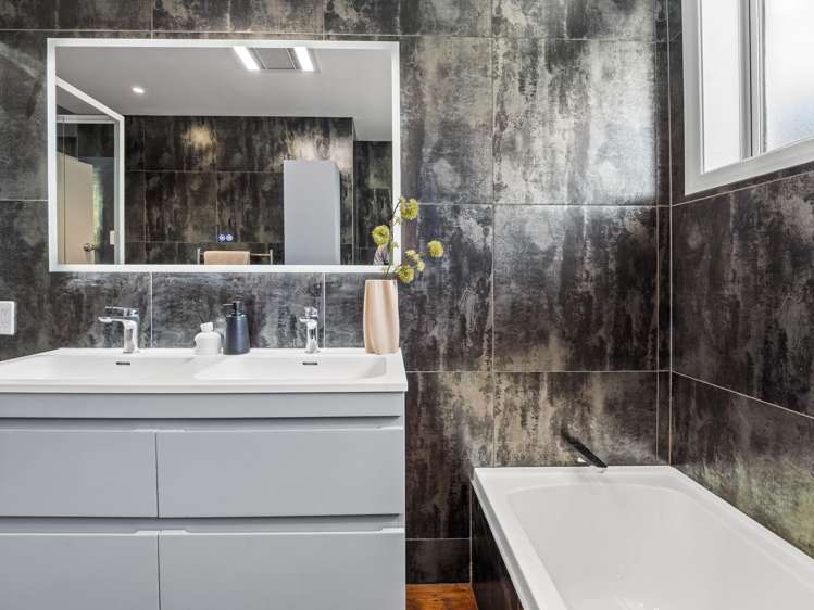 63 Major Hornbrook Road Mount Pleasant_19