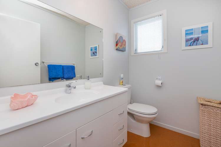 19 Alamar Crescent Mangawhai Heads_11