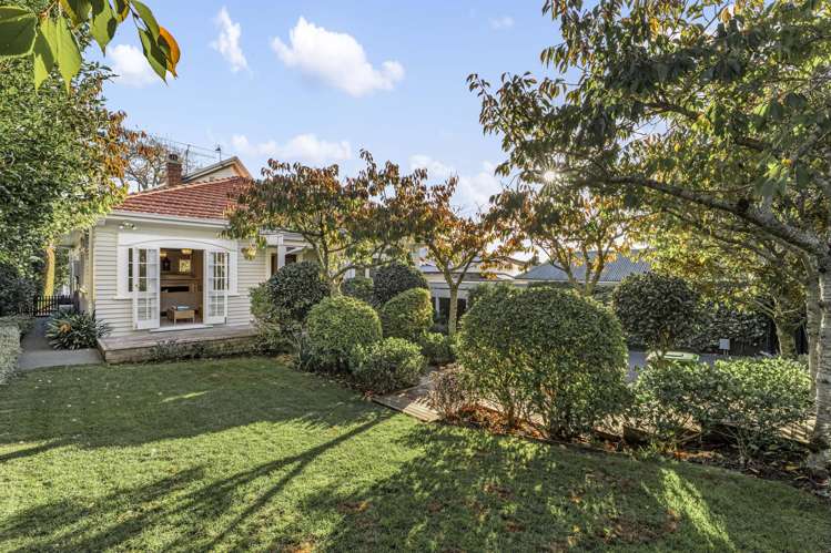 36 Waiatarua Road Remuera_9