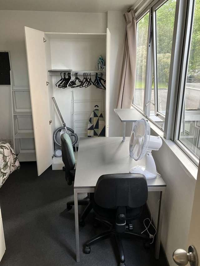 Lovely one bedroom, fully furnished, pool